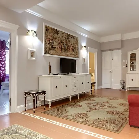 Florence Apartments Home Feeling Apartment *