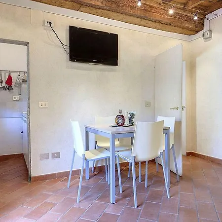 Florence Apartments Home Feeling
