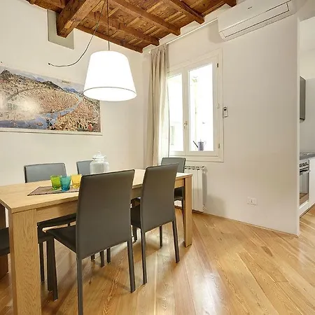 Daire Florence Apartments Home Feeling